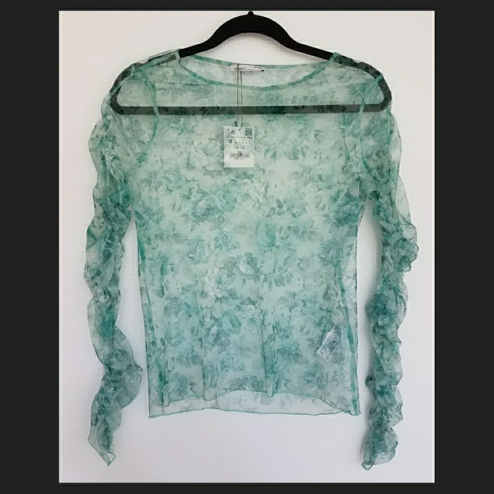 NWT ZARA mesh floral top